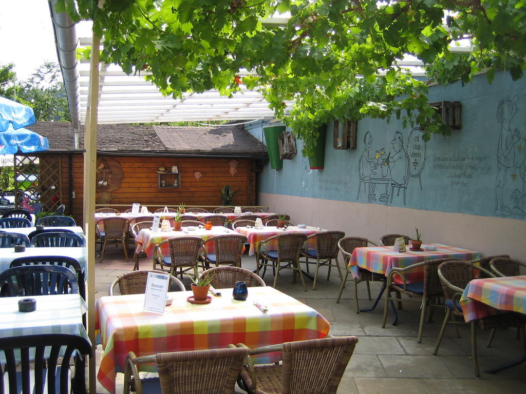 Landhotel Weinhaus Treis Weinaehr Екстер'єр фото